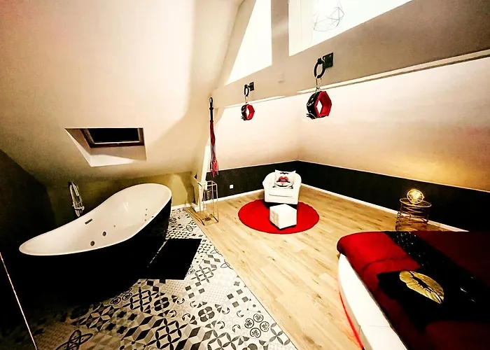 Redroom